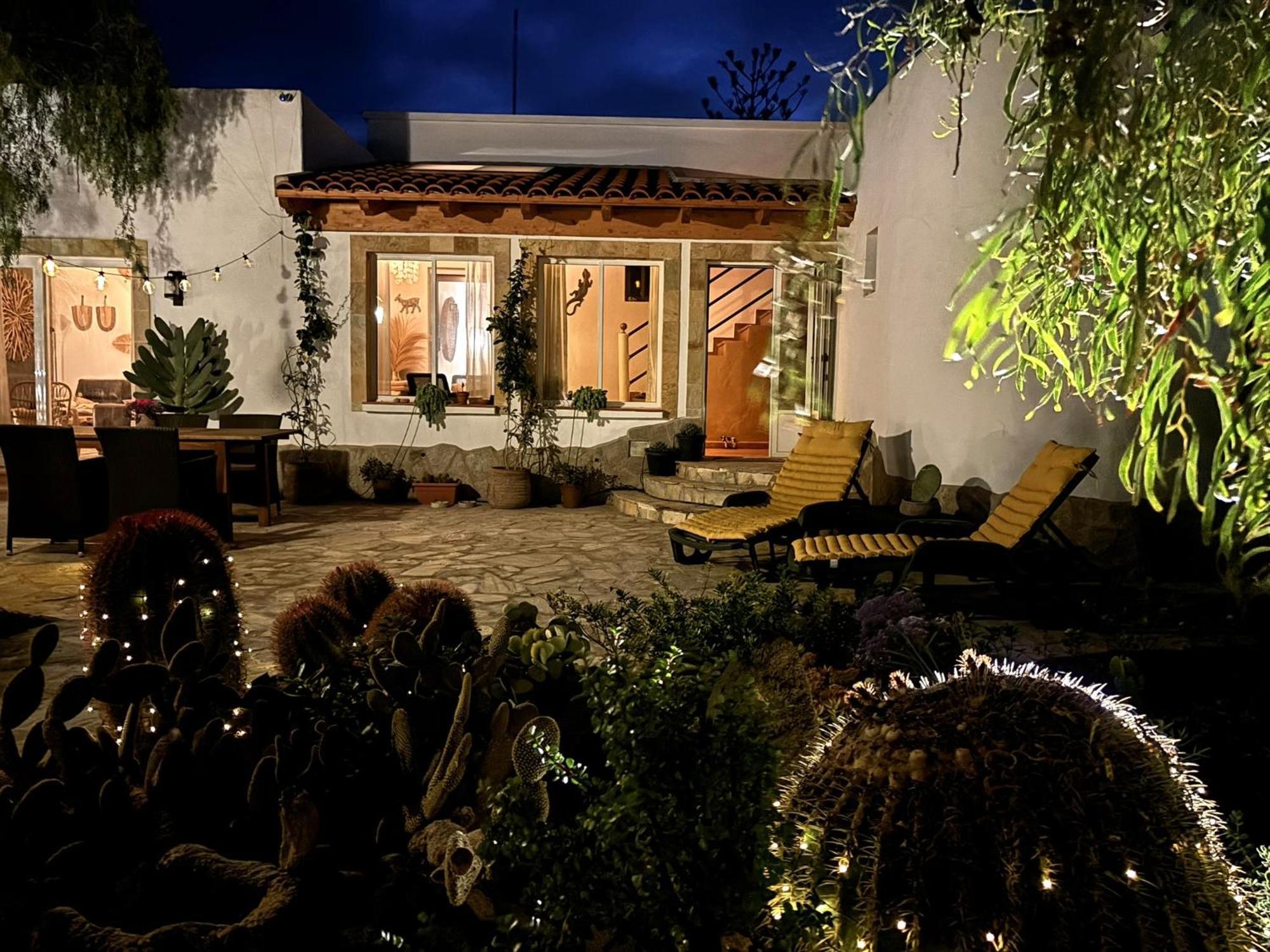 Home2Book Charming Casa Julianna Лахарес Экстерьер фото
